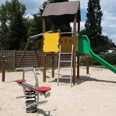 Sur Pilotis Avec Terrasse Et Cuisine Equipee - Api-1-52-1492 Avrillé