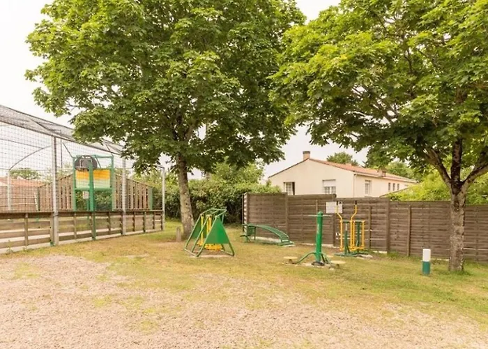 Campingplatz Sur Pilotis Avec Terrasse Et Cuisine Equipee - Api-1-52-1492